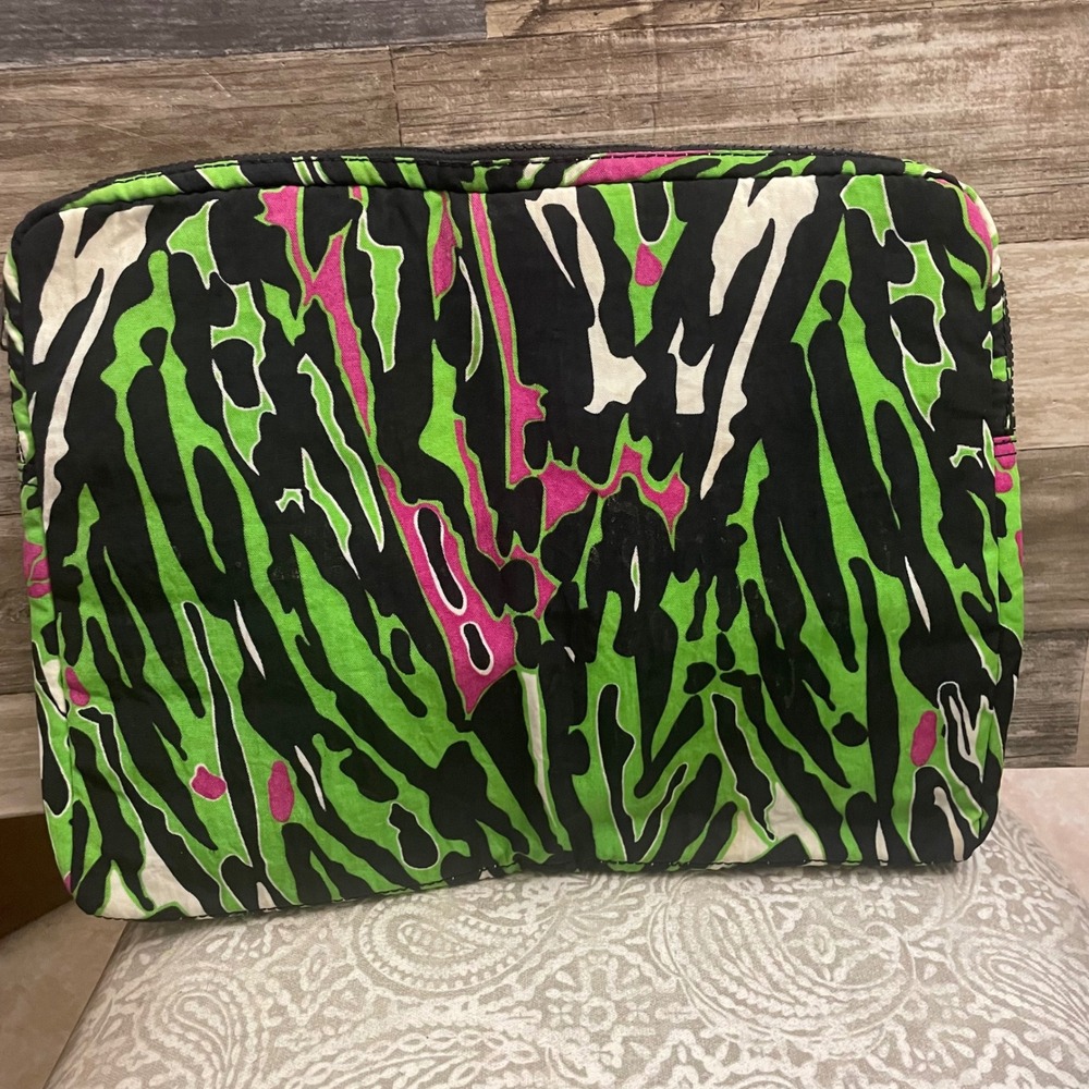 Kipling Laptop Sleeve Tech Case Neon Green Pink Abstract Print Monkey Keychain - Picture 4 of 8